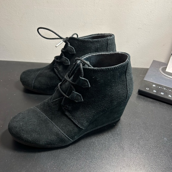 TOMS Black Kala Suede Booties - Picture 4 of 7